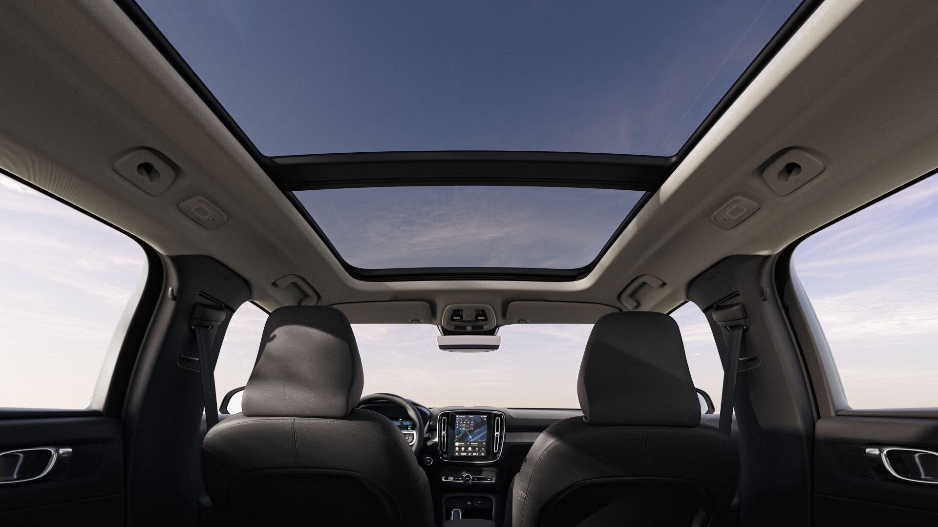 VOLVO XC40 2.0 B3 MH Core - Image 5