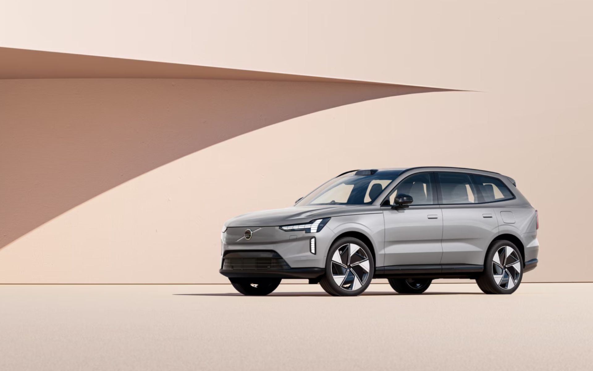 VOLVO EX90 Twin Ultra AWD - Image 2