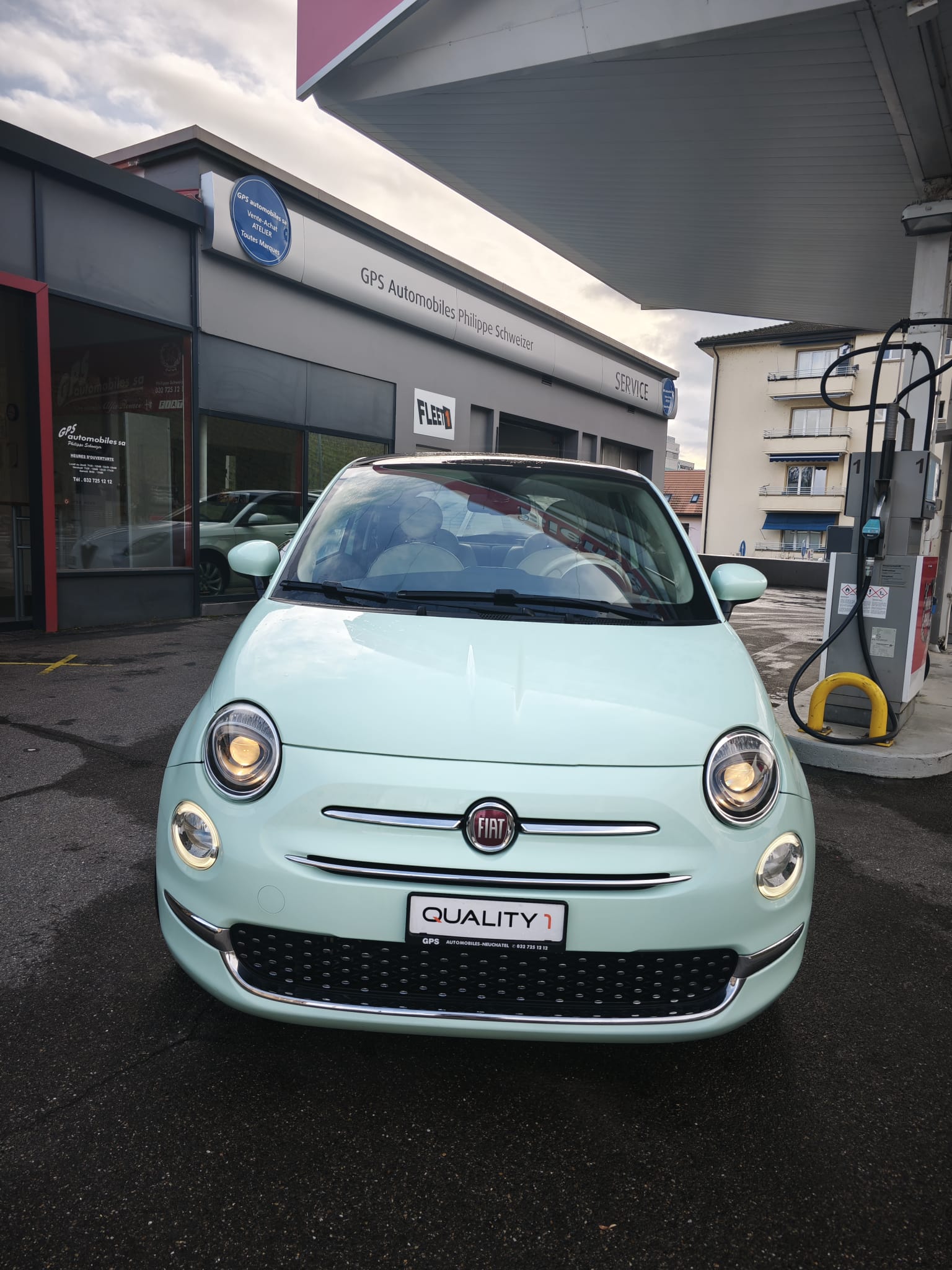 FIAT 500 0.9 Twinair Turbo Lounge CARPLAY - Image 2