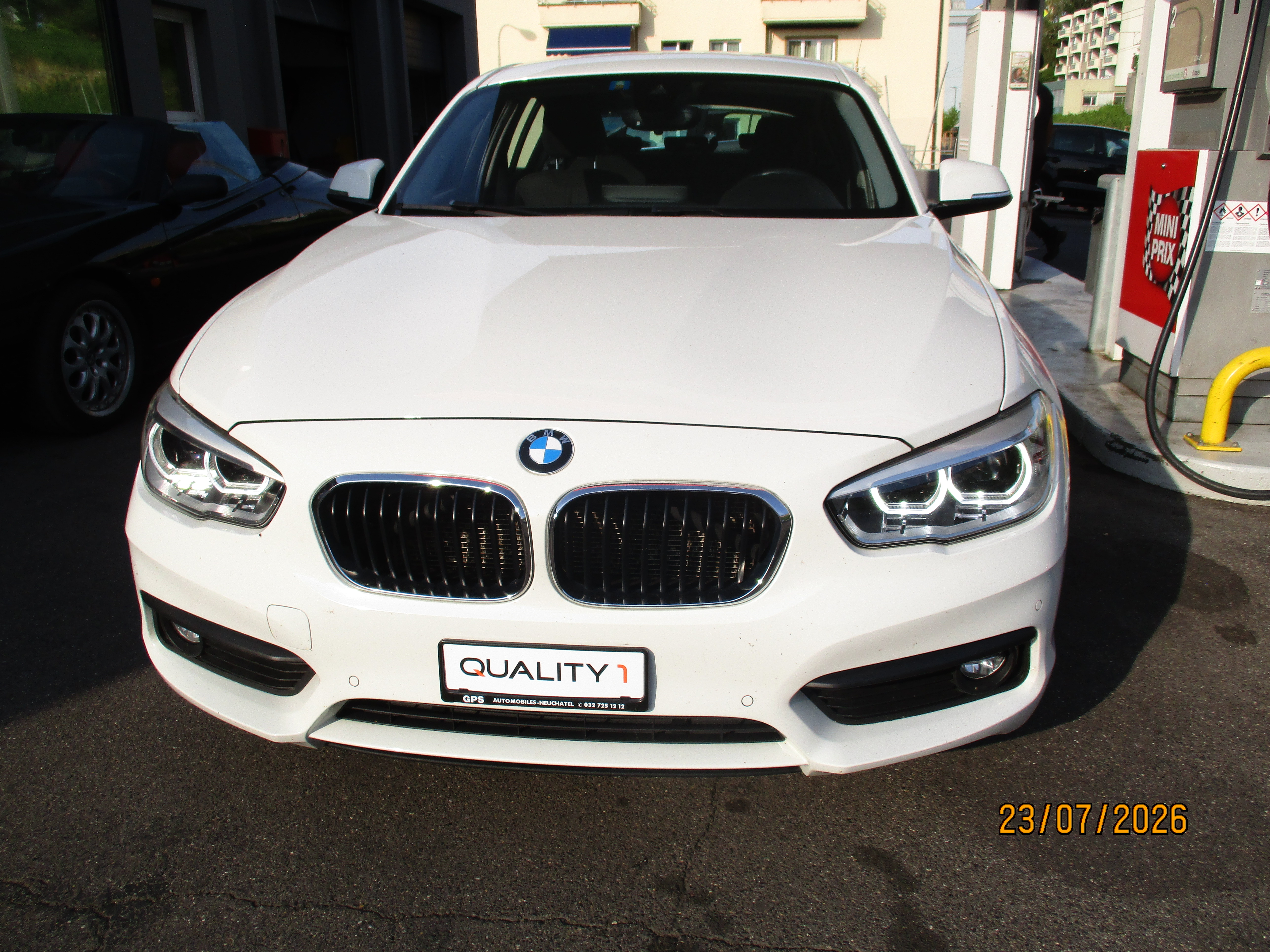 BMW 118i Steptronic - Image 2