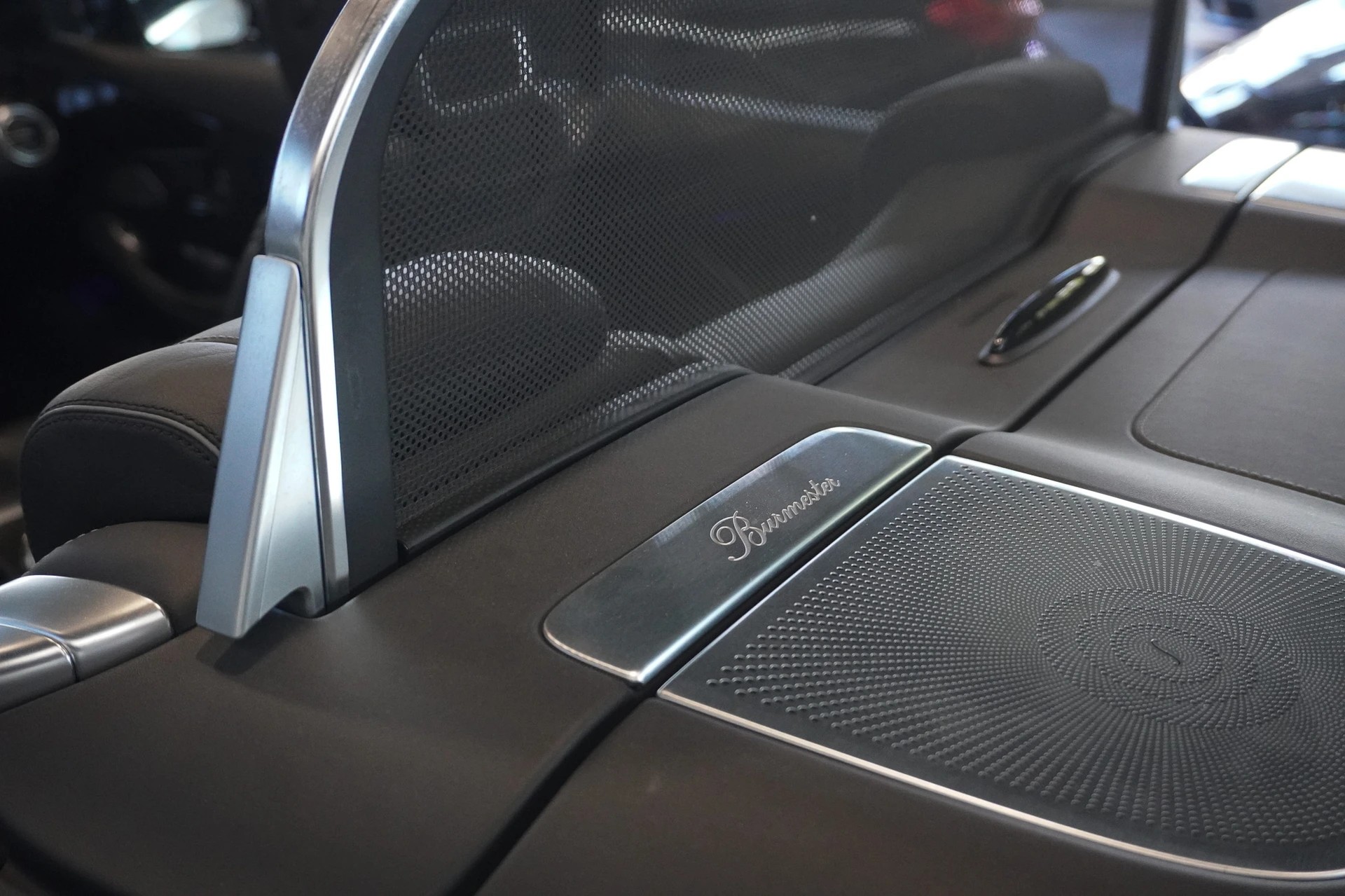 MERCEDES-BENZ S 63 AMG Cabriolet 4Matic Speedshift MCT - Image 2